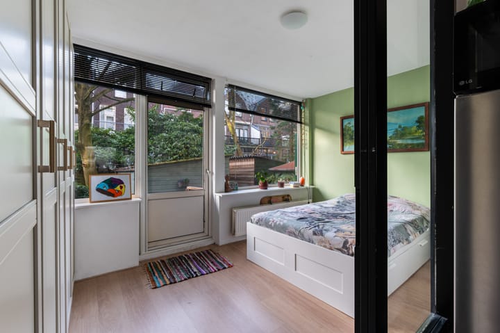 Foto 17 van Van der Poelstraat 15-A