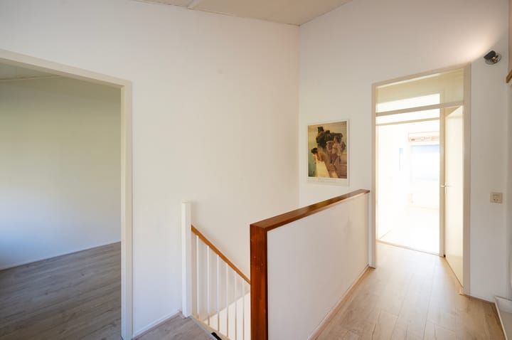 Foto 24 van Januaristraat 82