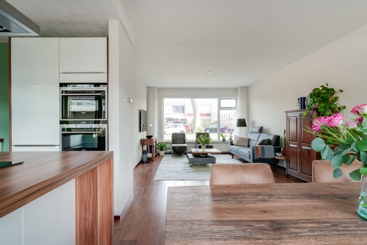 Photo 14 of Westeinde 83