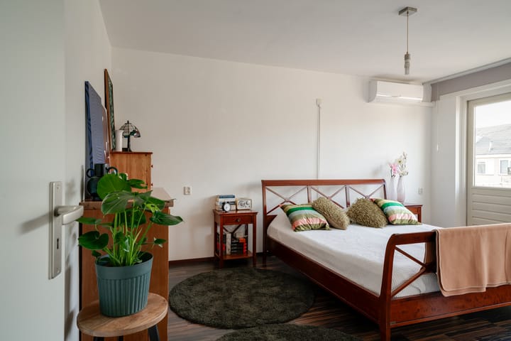 Photo 35 of Westeinde 83