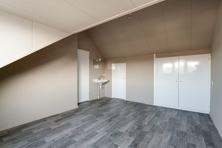 Photo 48 of Westeinde 83