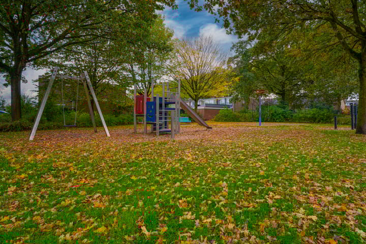 Photo 49 of Westeinde 83