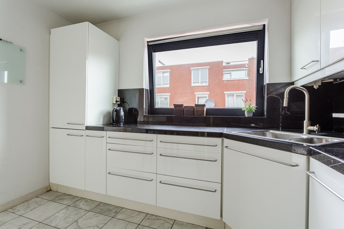 Foto 10 van President Brandstraat 49