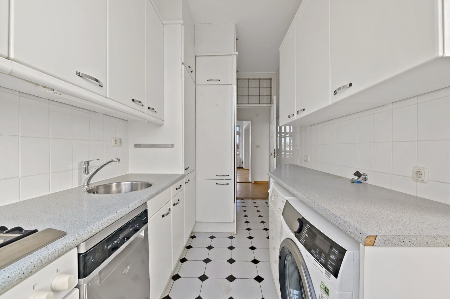 Foto 20 van De Eerensplein 14