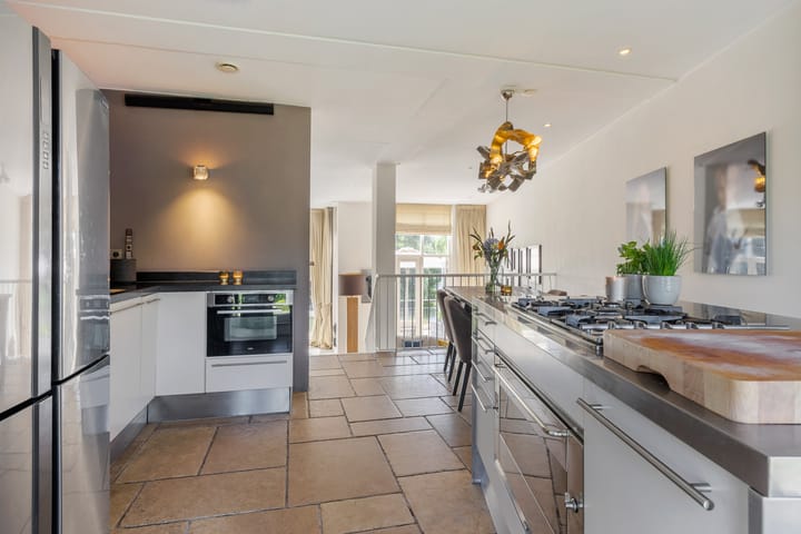 Photo 2 of Zwaenenstede 6