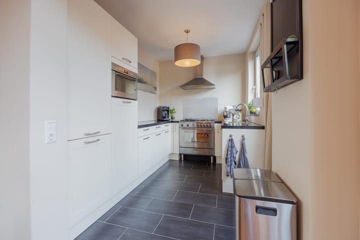 Foto 14 van van de Poelstraat 3