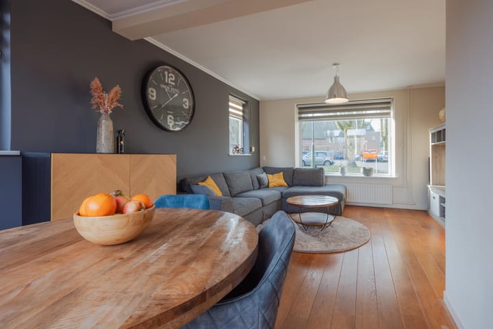 Foto 15 van van de Poelstraat 3