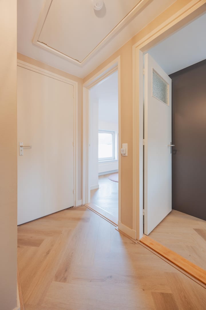 Foto 22 van van de Poelstraat 3