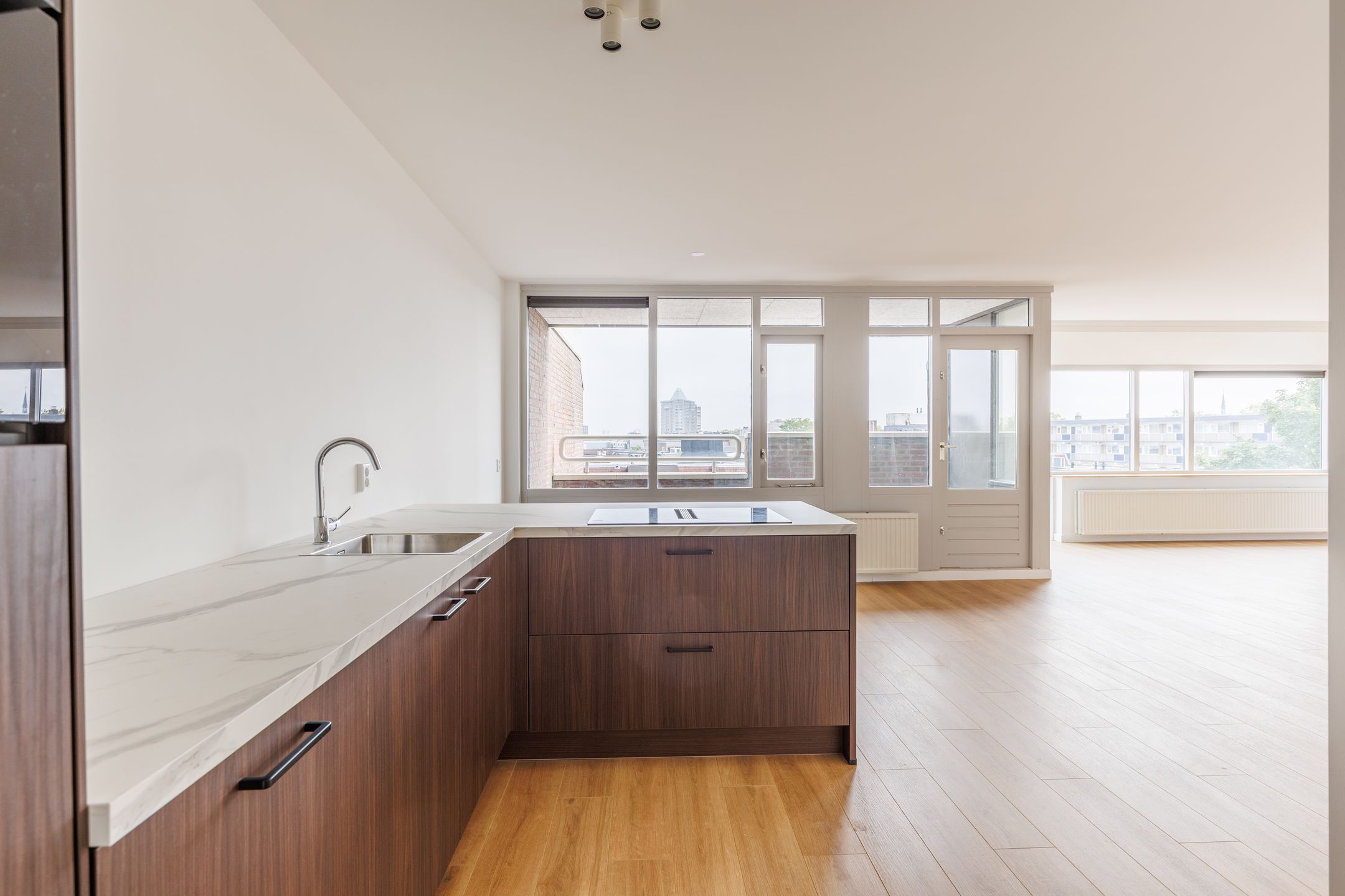 Foto 9 van Helfrichstraat 31