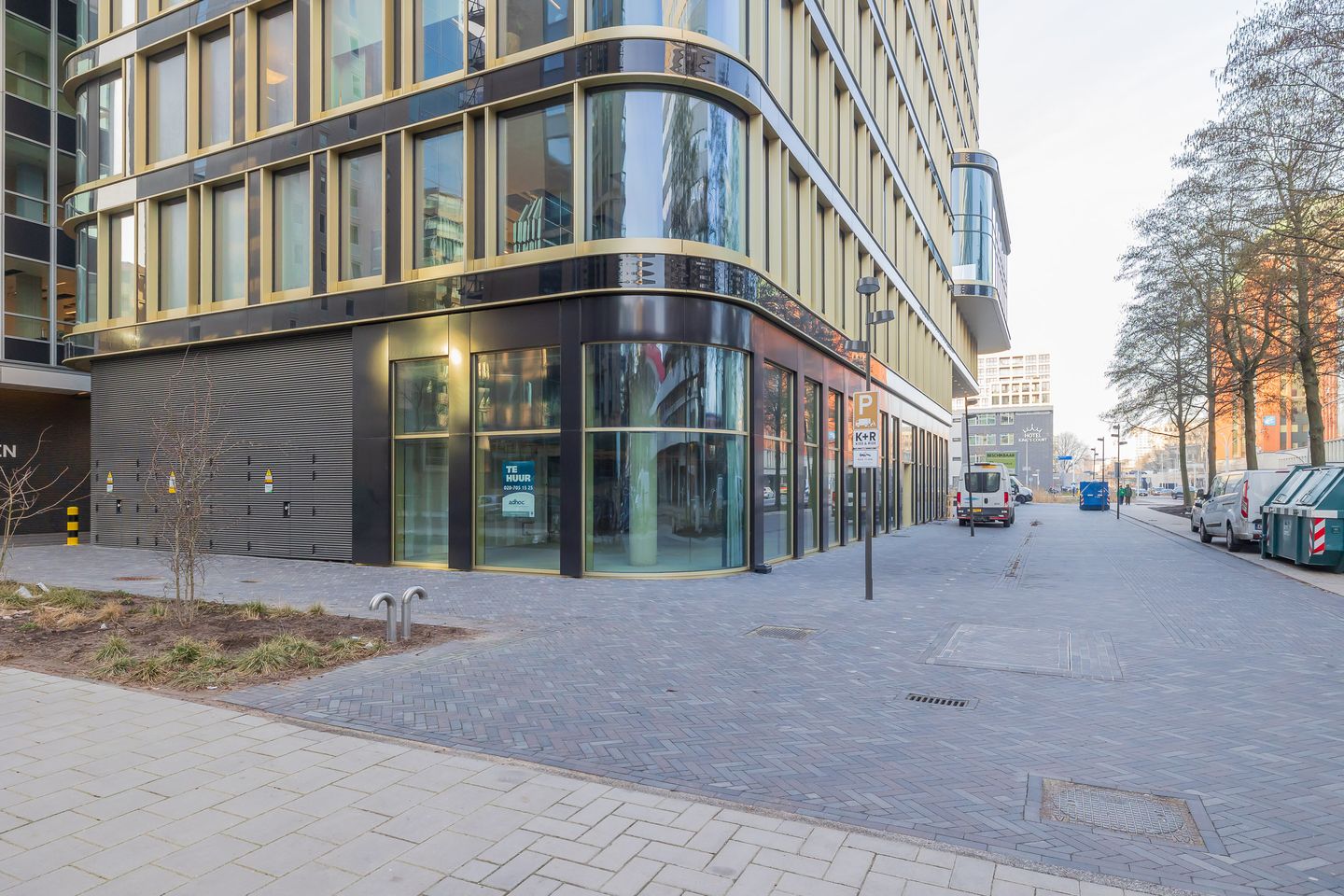 Bekijk foto 3 van Koningin Wilhelminaplein 2-N