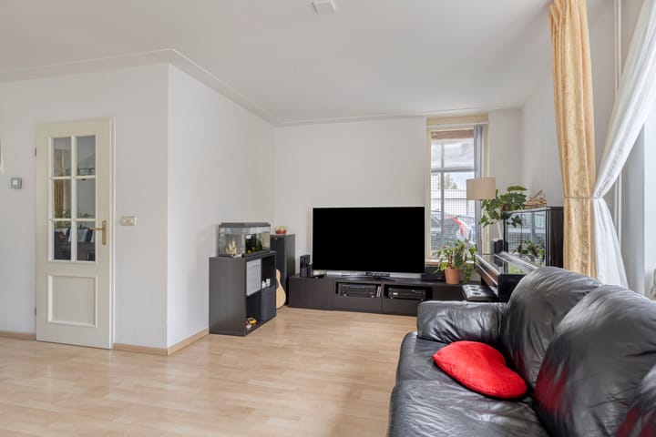 Foto 5 van Rhônelaan 16