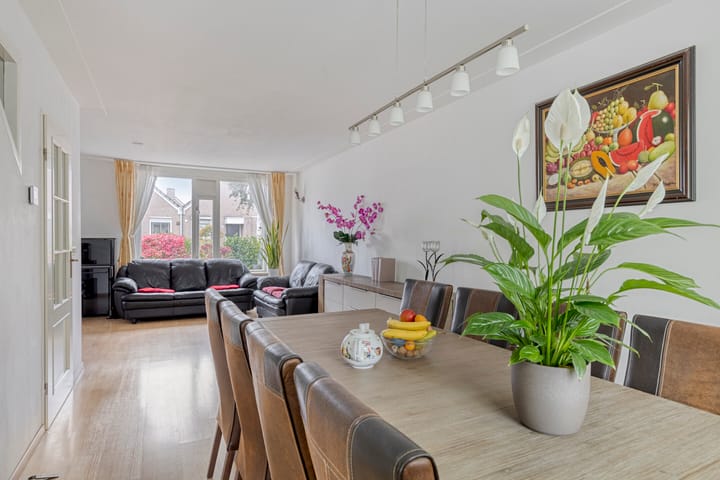 Foto 8 van Rhônelaan 16