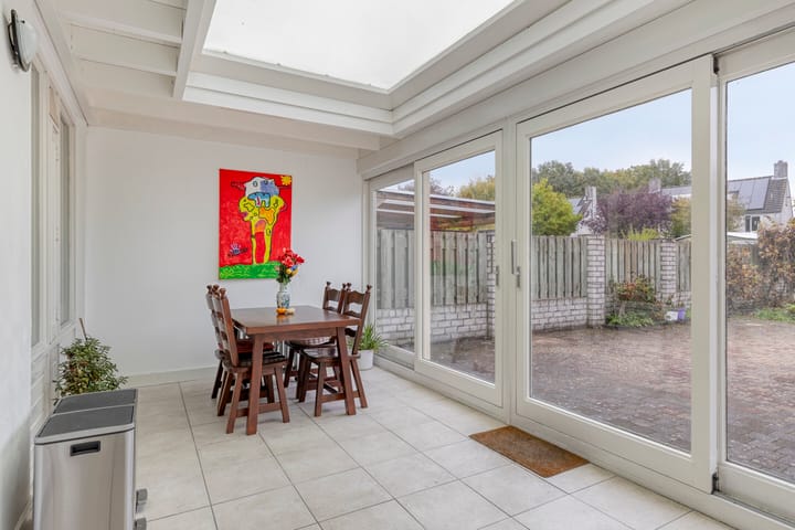 Foto 12 van Rhônelaan 16