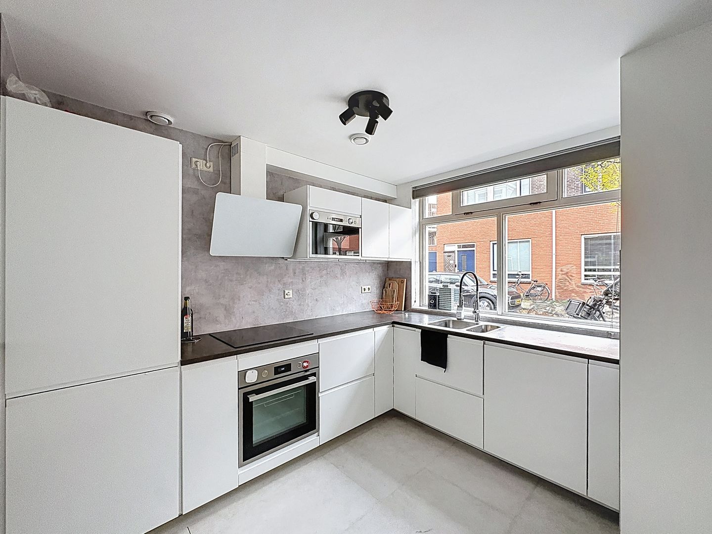 Foto 5 van A.L. Dyserinckstraat 72