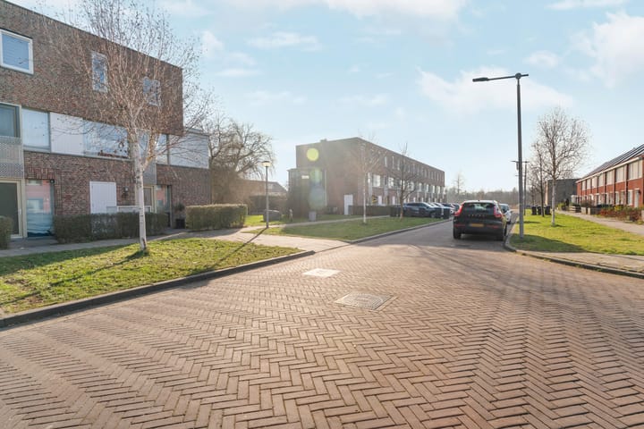 Photo 46 of Waterlelielaan 91