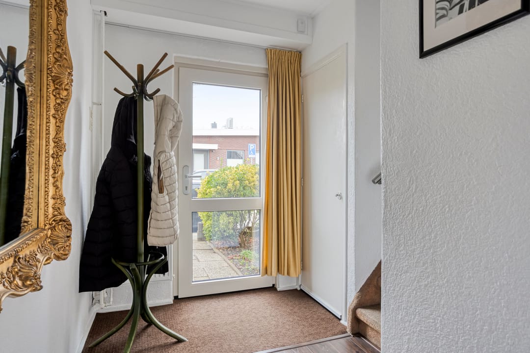 Photo 8 of Goudenregenstraat 6