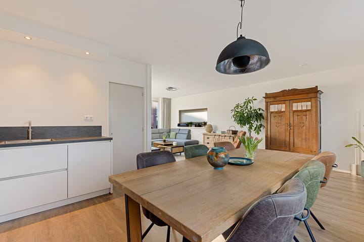 Photo 11 of Dodo van Haskastraat 28