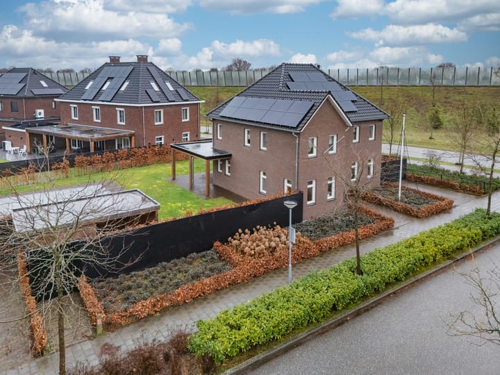 In het Veld 2