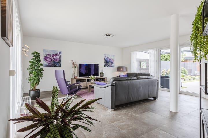 Photo 4 of Munnekeburenstraat 136