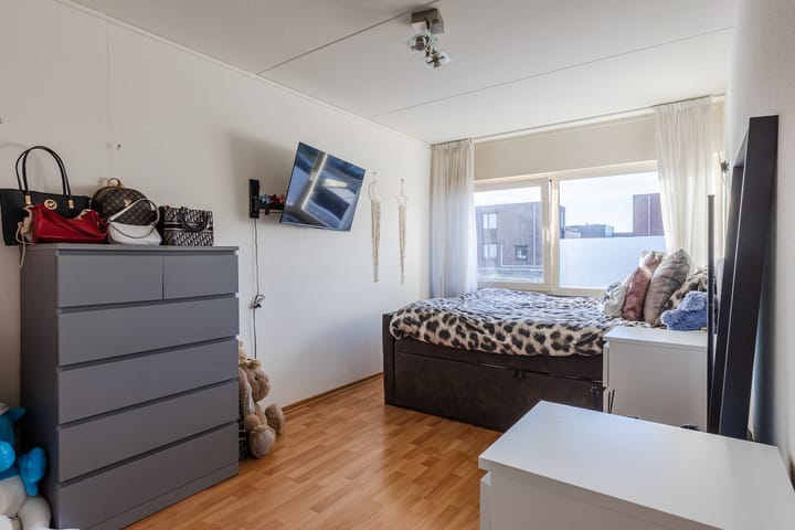 Foto 13 van Schipluidenlaan 44