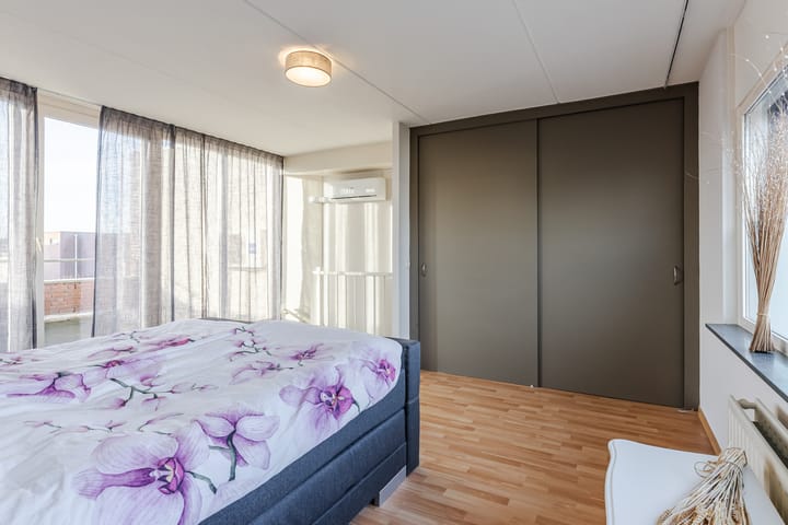 Foto 20 van Schipluidenlaan 44