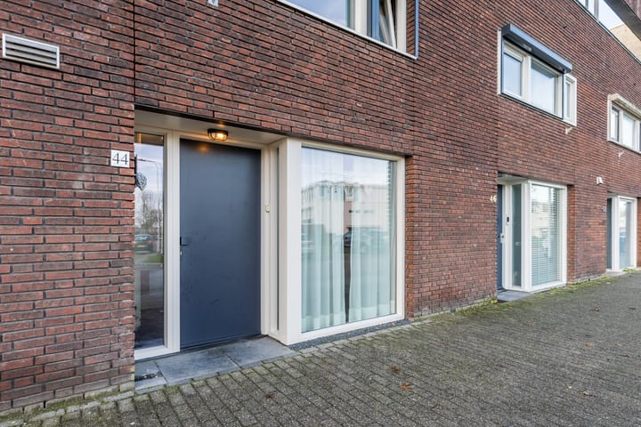 Foto 33 van Schipluidenlaan 44