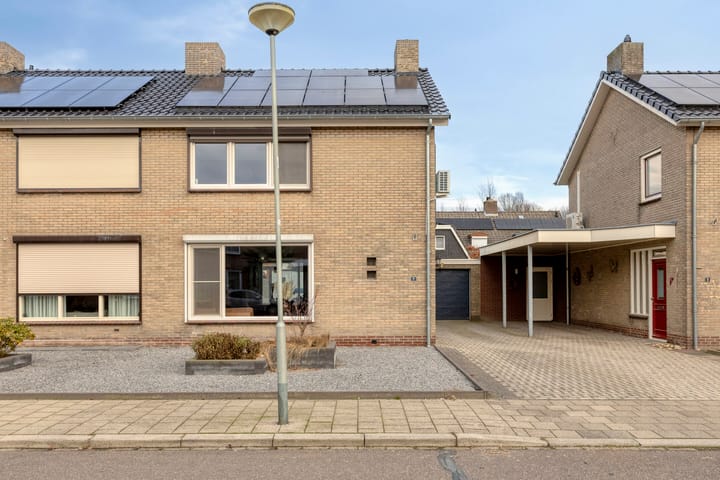 Foto 2 van Klaproosstraat 7