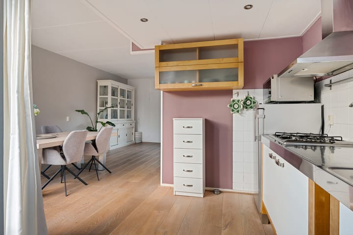 Photo 11 of Souwe 27