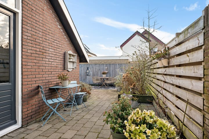 Photo 32 of Souwe 27