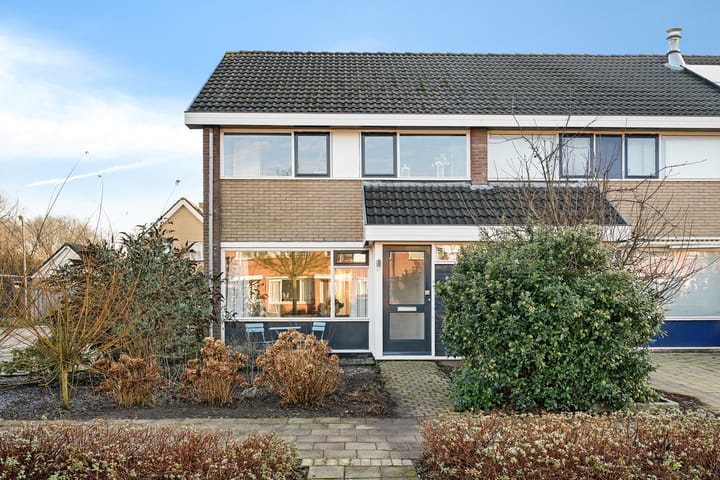 Photo 40 of Souwe 27