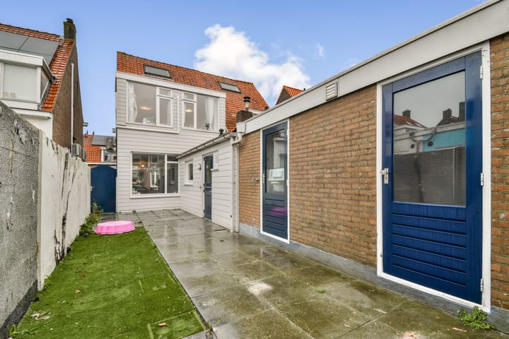 Foto 4 van Admiraal de Ruyterstraat 45