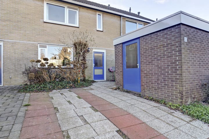 Photo 5 of Schoener 32