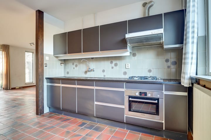 Photo 12 of Schoener 32