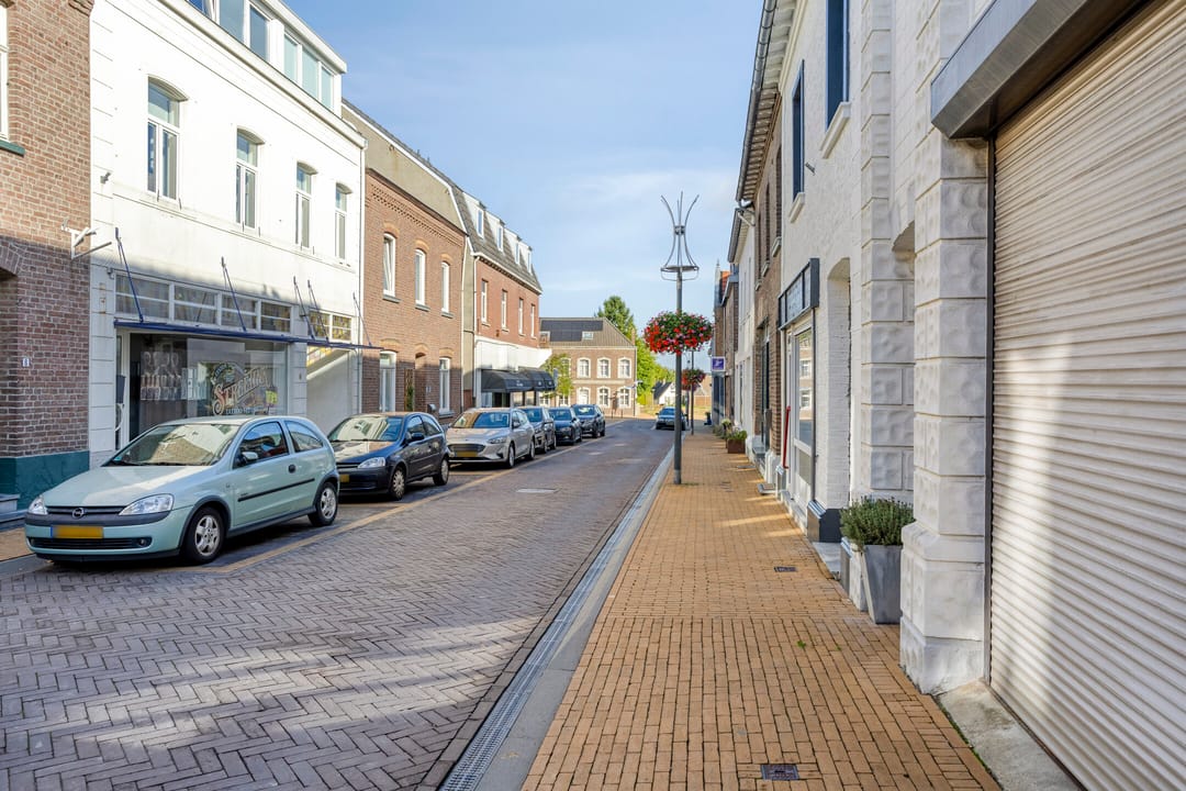 Photo 17 of Kerkstraat 8