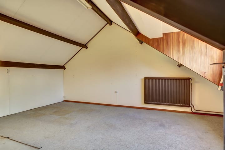 Photo 23 of Schoener 32