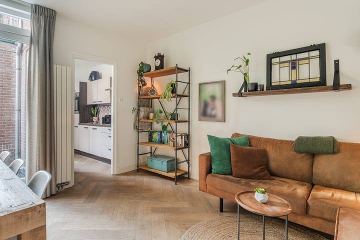 Foto 7 van Voltastraat 9