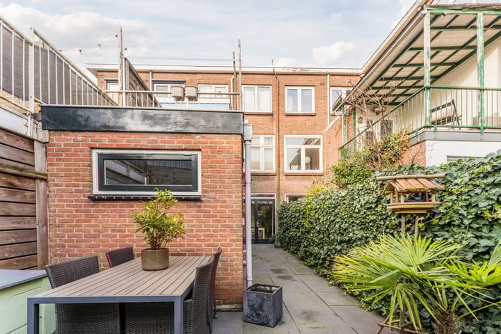 Foto 14 van Voltastraat 9