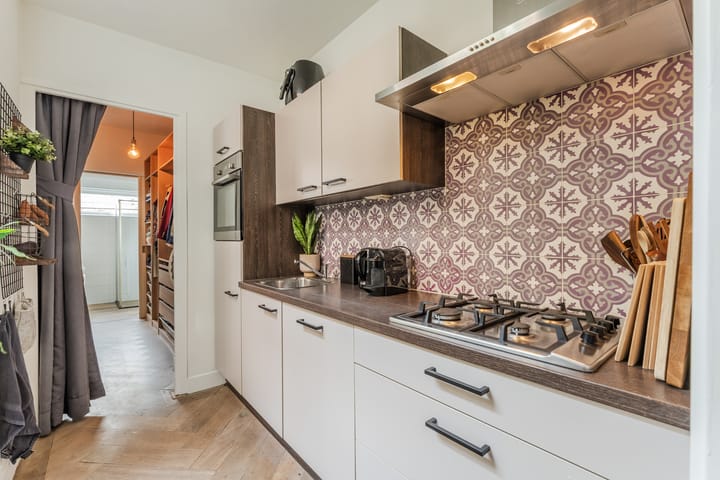 Foto 20 van Voltastraat 9