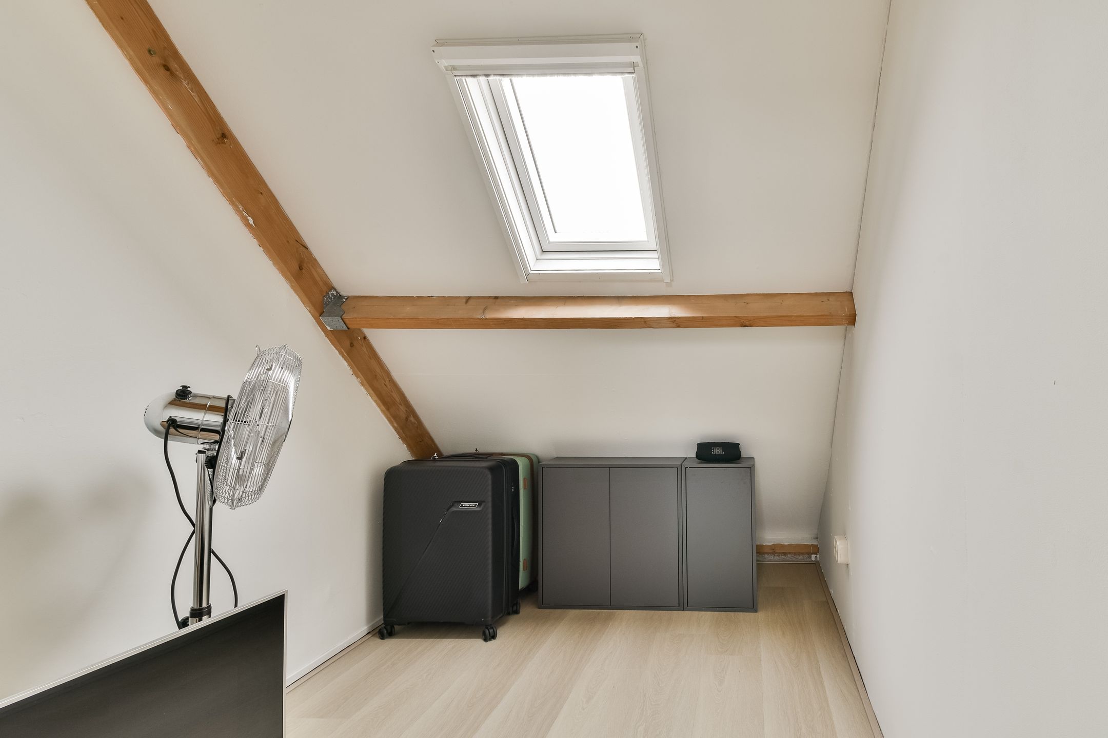 Photo 24 of Middenmolenlaan 59