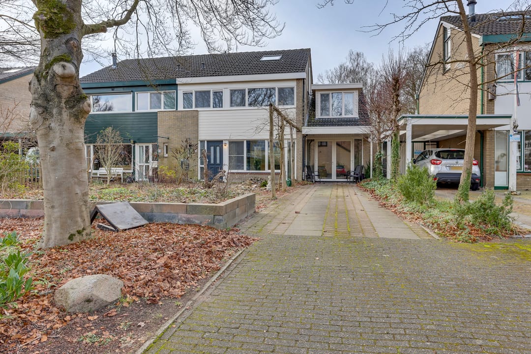 Foto 43 van Landsteinerweg 14