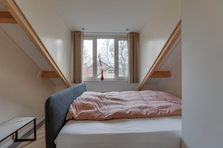 Foto 24 van Landsteinerweg 14