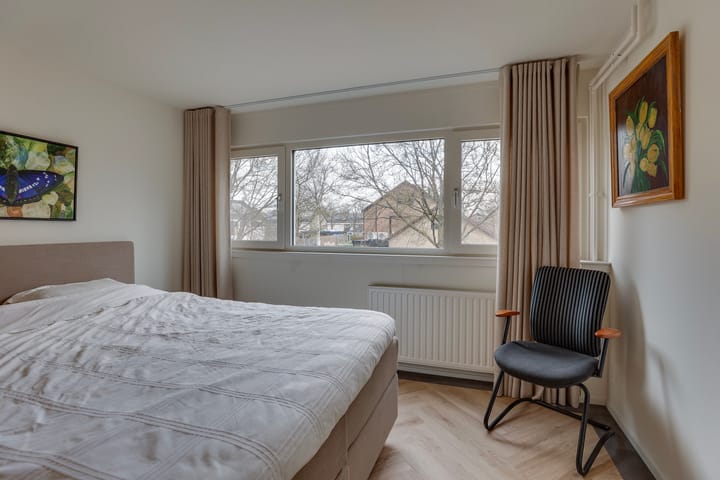 Foto 31 van Landsteinerweg 14