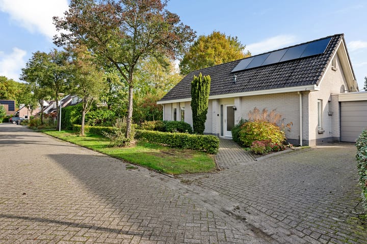 Kreuzeveen 44 main image