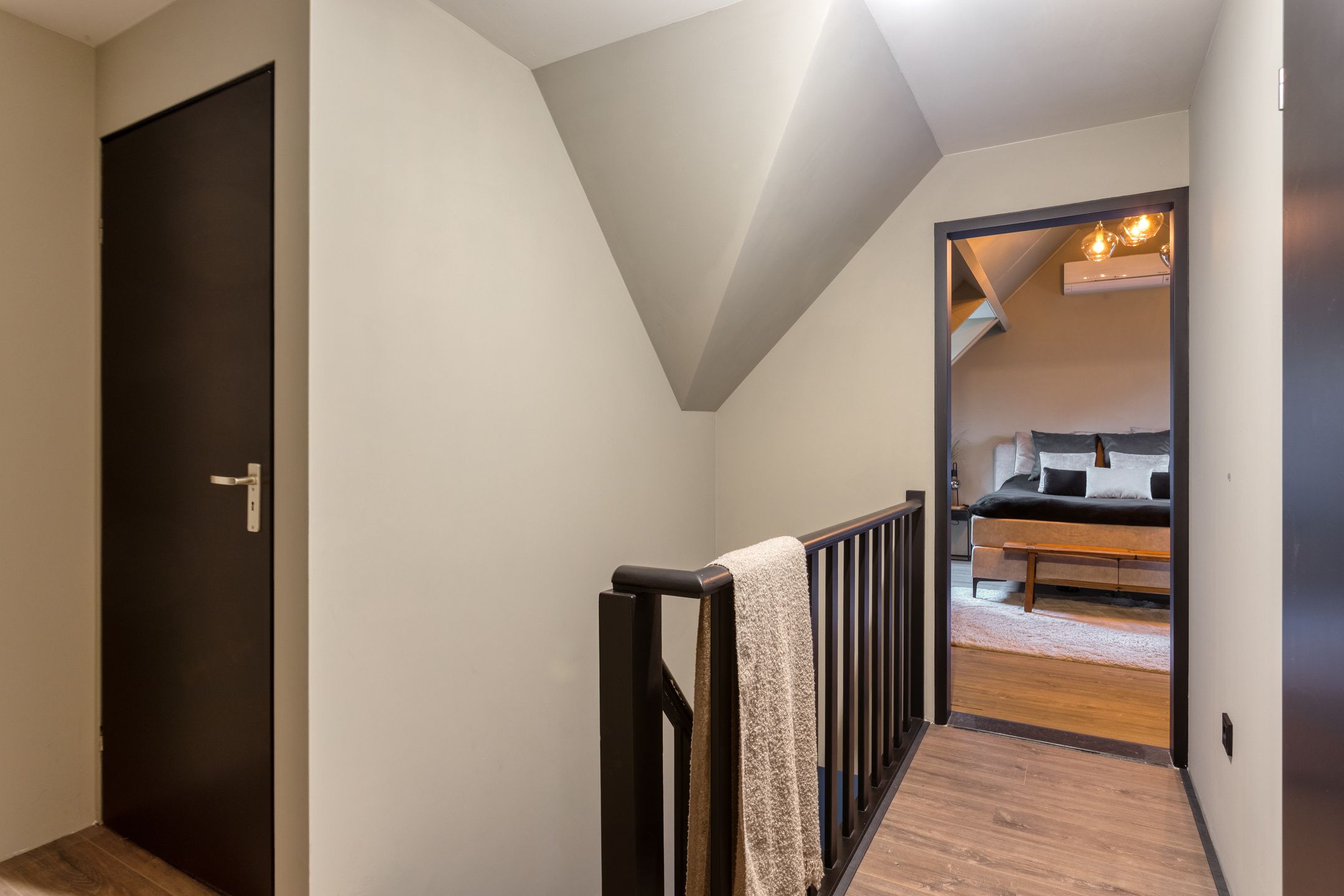 Photo 24 of Kasteelstraat 8