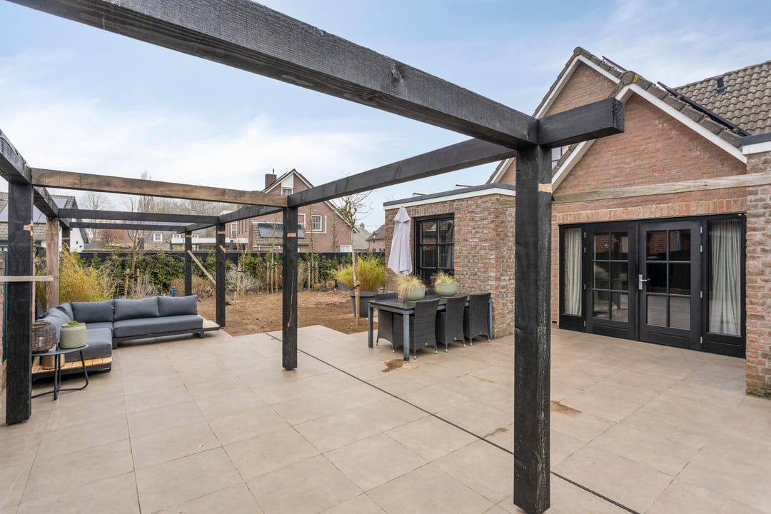 Photo 38 of Kasteelstraat 8