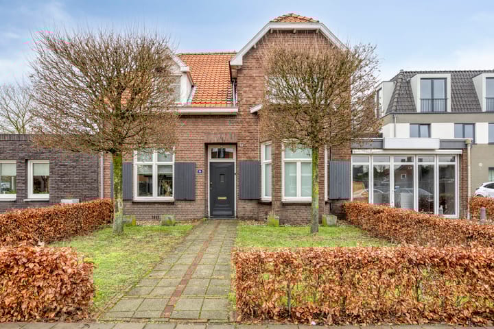 Photo 3 of Oirschotseweg 30