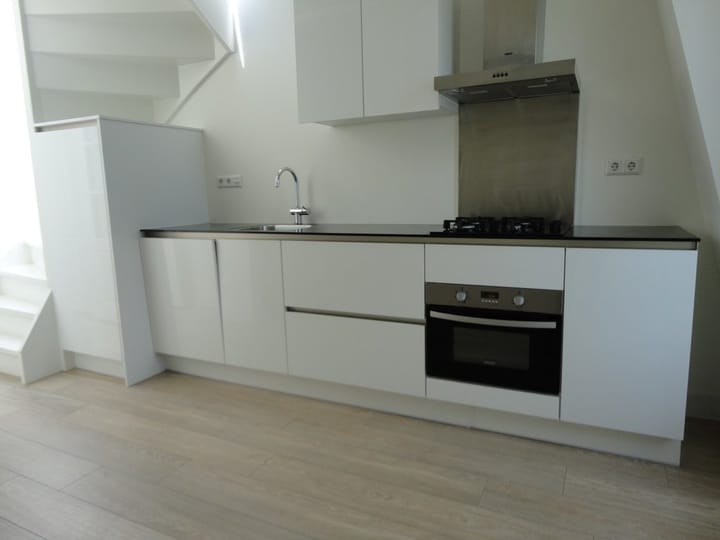 Photo 3 of Hendrik Jacobszstraat 4-4