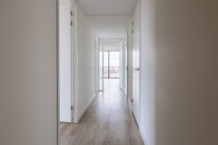 Photo 2 of Vincent van den Heuvellaan 193