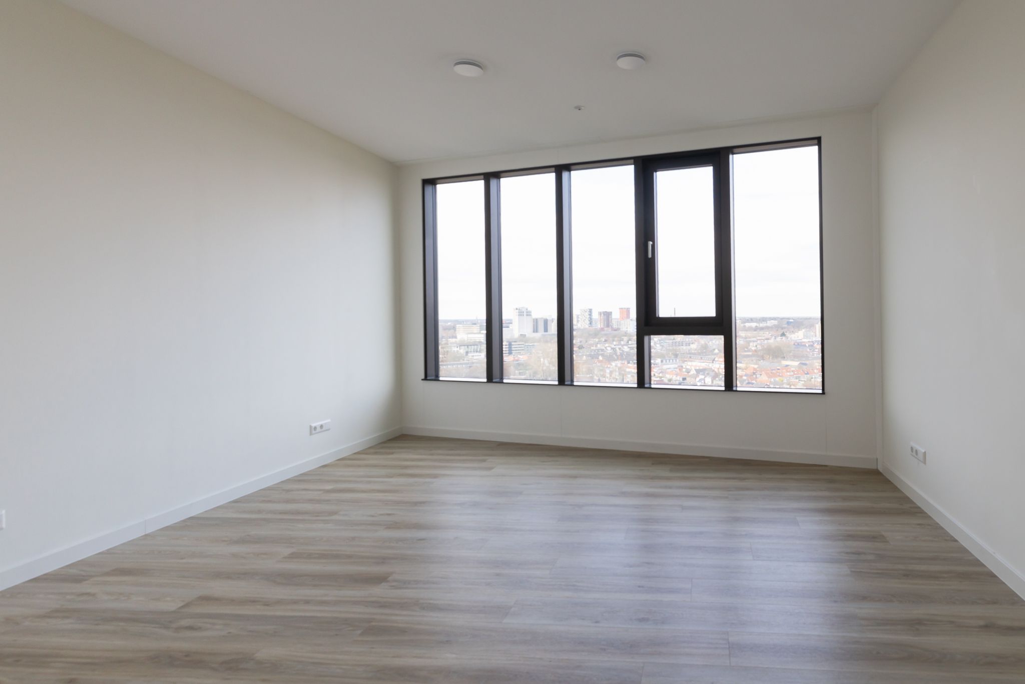 Foto 9 van Vincent van den Heuvellaan 193