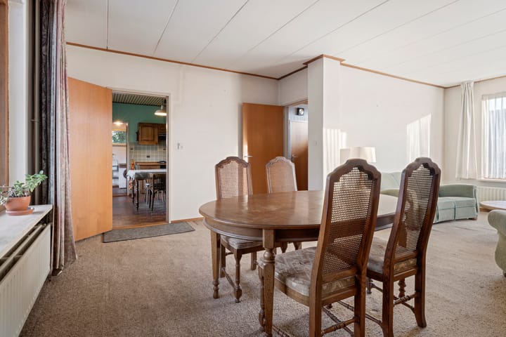 Photo 14 of Roosendaalsebaan 4